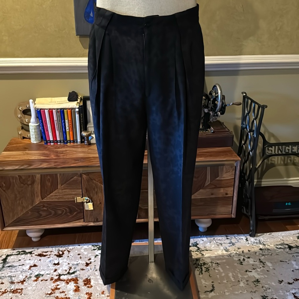 Classic Gianni Versace dress pants 33/32